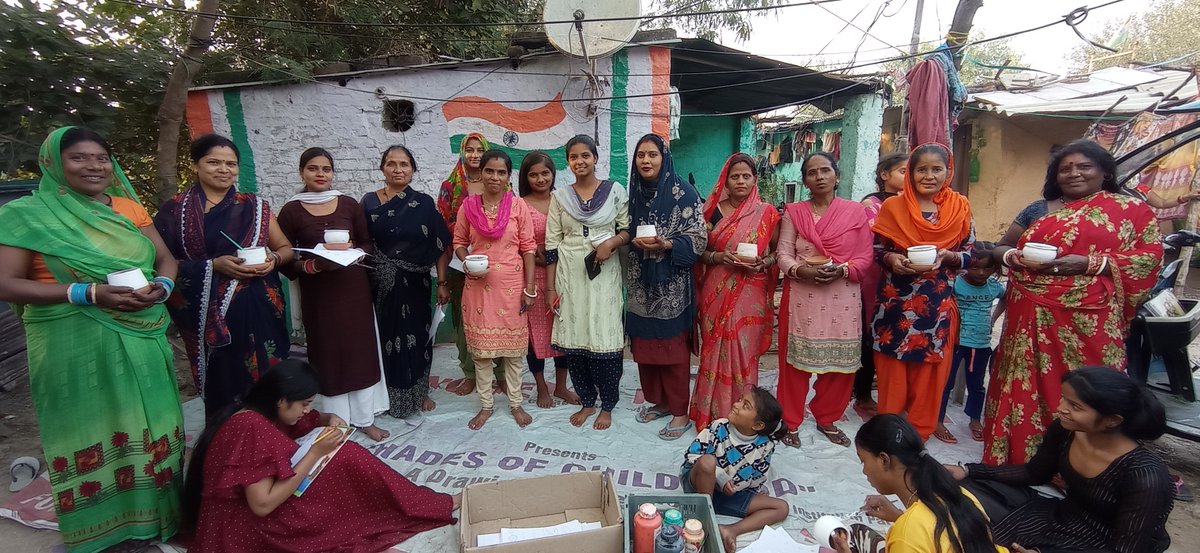 MSrishtee's tweet photo. Conducted #skilldevelopment and #Greentalk  Workshop at Sector-38  with out Women Team.
Contact us at 8618059929
https://t.co/7h5OX4Py8e
#moolsrishtee #skills #enviroment #greentalks #women #painting #clay #pots #terracotta #womeninbusiness #womensupportingwomen https://t.co/Ek3pnqO08F