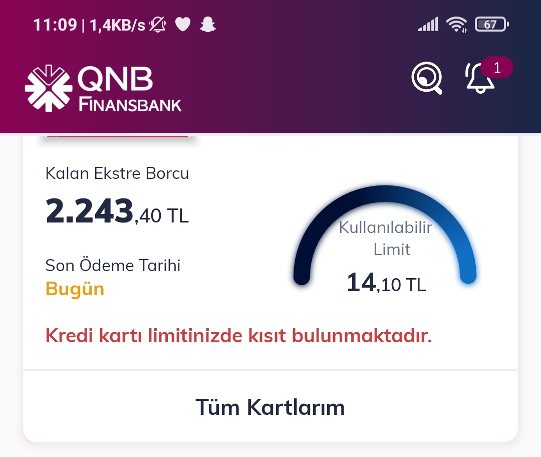 eesmaalaa's tweet photo. 3 ayrı finansal köle istiyorum. 
Hepsini ödeyecek koca yürekli finansal köle de olabilir😂😂 kart borçlarımın asgarileri ödenmesi gerek, hangi finansal kölem bu görevi üstlenmek ister 🐶💘 #finansalkole https://t.co/ki7Gktr1gL
