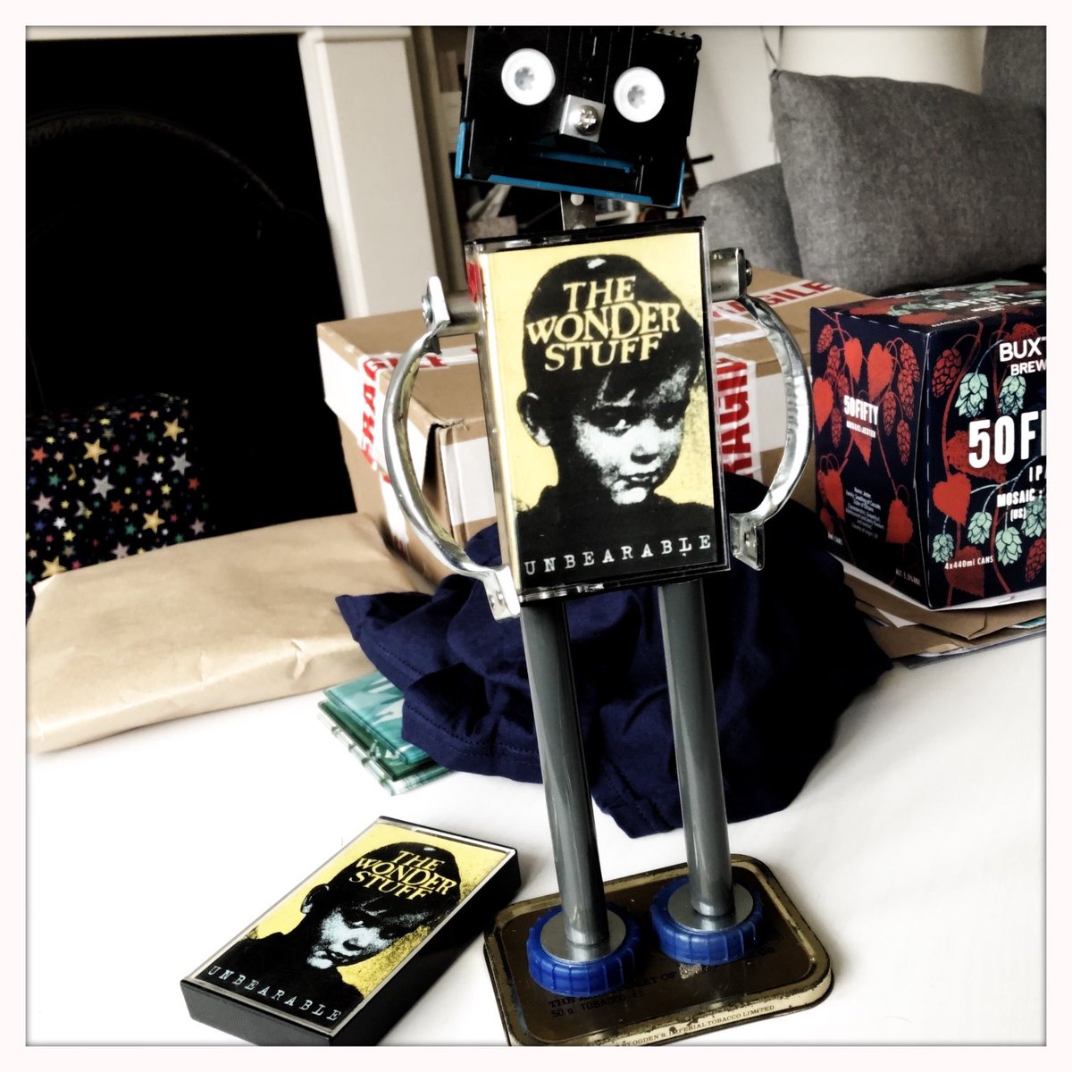 ⁦<a href="/mileshuntTWS/">Miles Hunt</a>⁩ so it’s my 50th today, and look at this amazing gift from my pal. Never seen anything like this before.