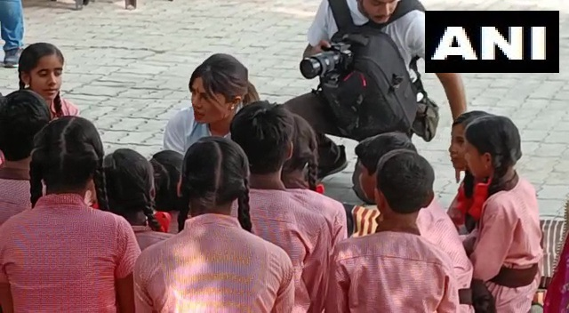 ndtv's tweet photo. Uttar Pradesh | Actress and Global UNICEF Goodwill Ambassador Priyanka Chopra visits an anganwadi in Lalpur, Lucknow

She says, "I'm keen to understand how the needle has shifted for women, children; how technology and innovation are making that shift at scale" | reported by ANI https://t.co/wC5cP2scw7