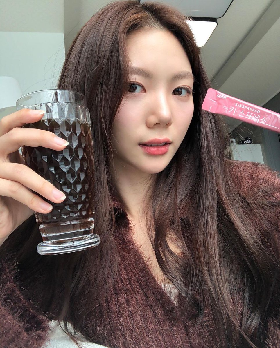 kaeunfied's tweet photo. 221107 | by.gaeun Instagram update✨
#이가은 #leegaeun #kaeun #イカウン https://t.co/GASwGIVq5F
