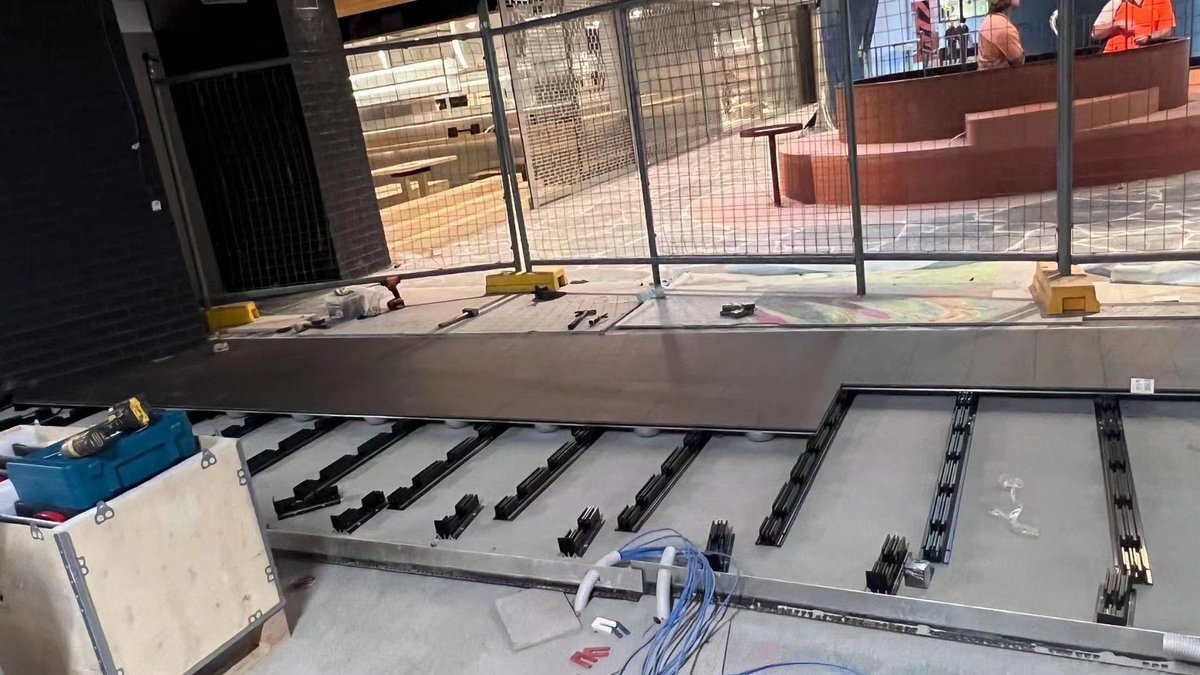 creativeledvis's tweet photo. XD Vision dancing floor in construction in Australia https://t.co/3GhpaK0Z6R https://t.co/y7Z32PssNb