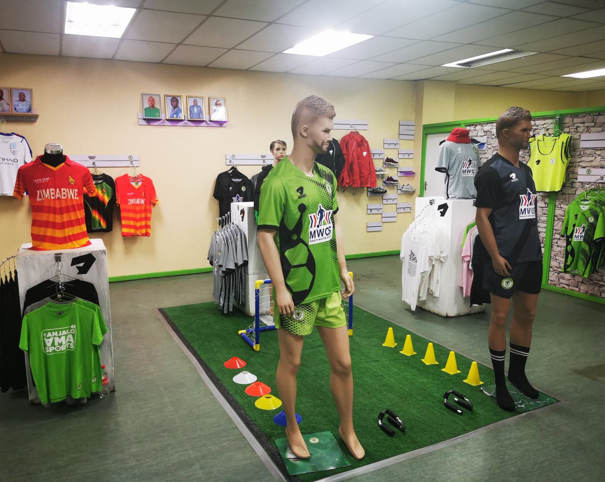 BulawayoChiefs's tweet photo. ZIM CRICKET REPLICAS

Now selling at Chiefs Shop.

Ask instore for Printing of Name https://t.co/p4cjg5tU8B