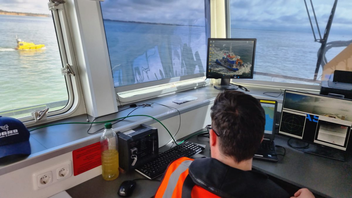 A course equipping vessel operators with the skills they need to do this job remotely has been tried and tested by the MCA ⛵

"This course was recognised for enhancing the safety of maritime personnel in an exciting new sector."

bit.ly/3UejuRk 

#Maritime #Coastguard