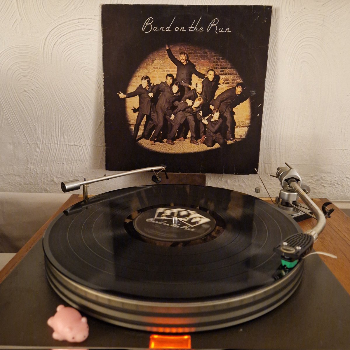 Welcome to Joel's Vinyl Adoption Agency 🐶🐱 4/40

Surely one of Paul's finest post Fab offerings? This actually plays better than it looks. A few marks, and the sleeve has some wear. Plenty of love to give this one. You'll be happy.

To adopt comment "Jet WaWooWooWaWooWoo".