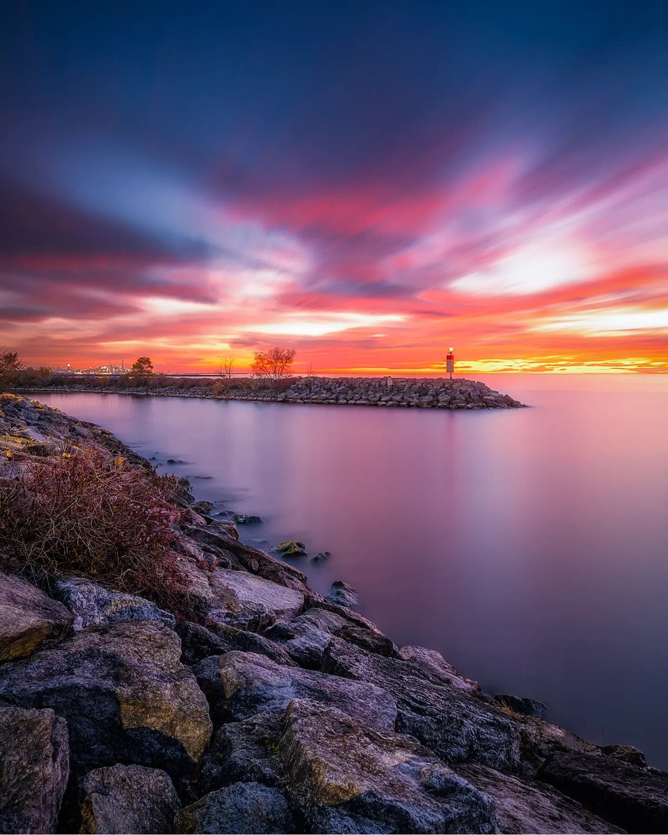 Gm frens!

Happy Monday!

#sunrise #photography