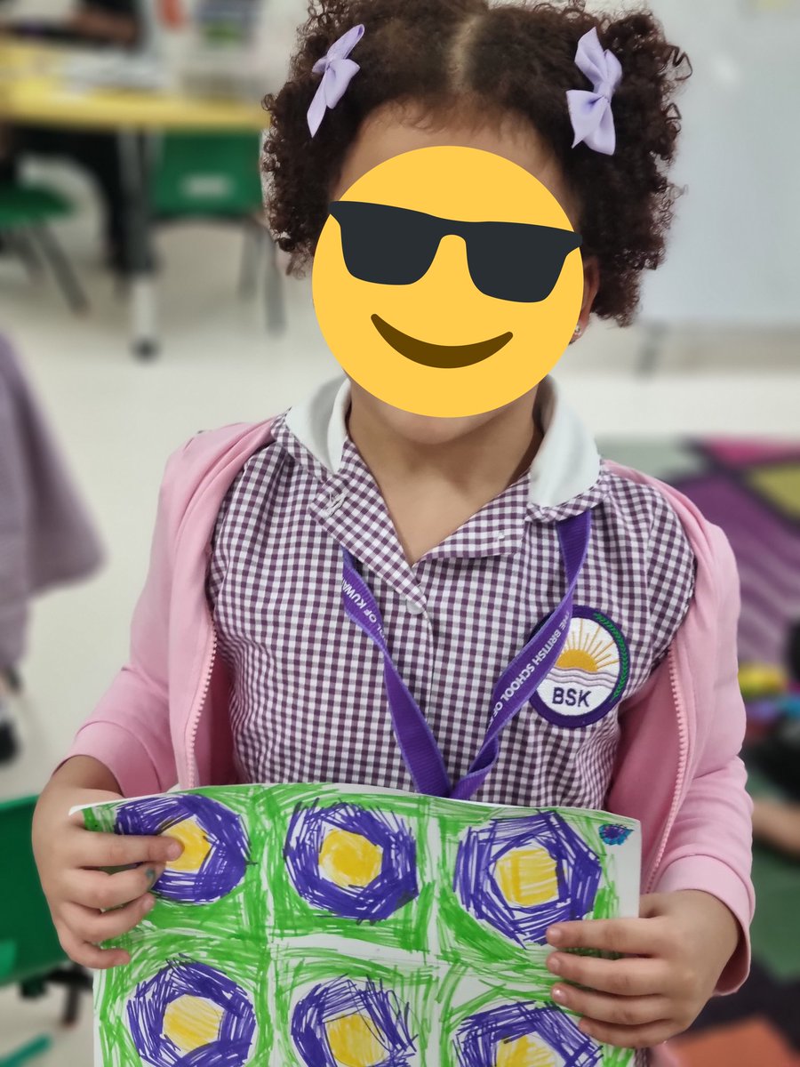 MissHowellsUSW's tweet photo. While learning about circles today, we made our own circle artwork in the style of Kandinsky!🖍 https://t.co/Xj2E1IWOzj