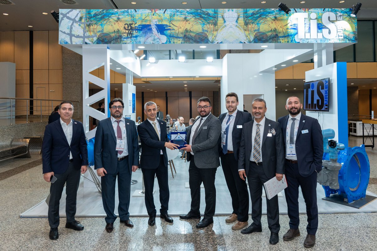 akated_tsitt's tweet image. 6. Su Kayıp ve Kaçakları Forumu&apos;nun platin sponsoru olan TiS Turkey Su Teknolojileri şirketinin Genel Müdürü Semih Vatansever, Forum açılış töreninde yerli ve yabancı katılımcılara hitap etti. #water #waterlosscontrol #nonrevenuewater #watermanagement #water4all #istanbul #event