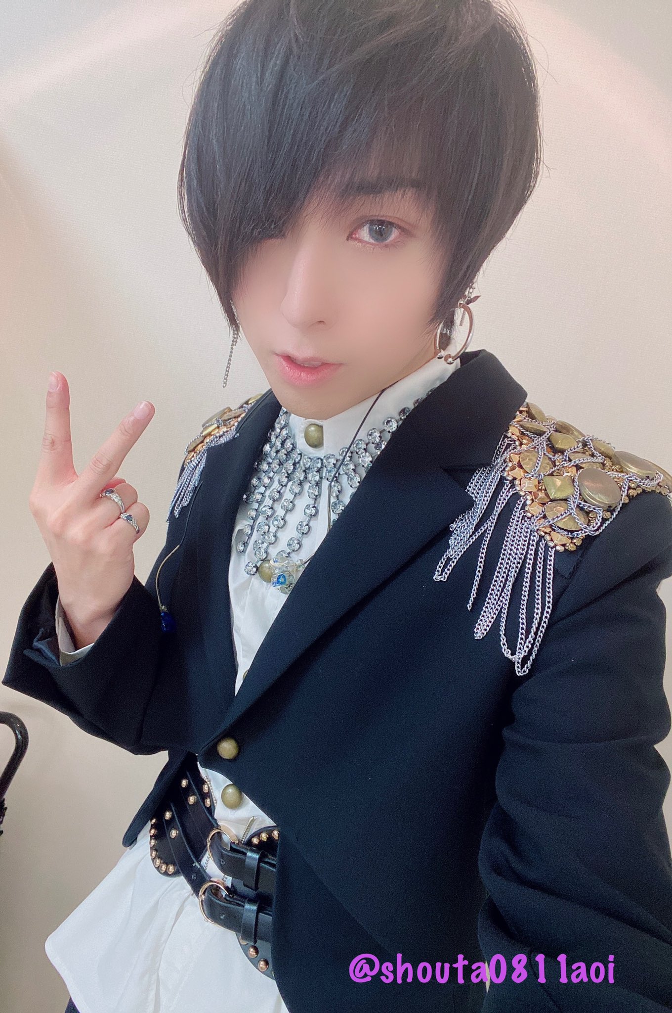 蒼井翔太 q_VvSNi6_200x200.jpg