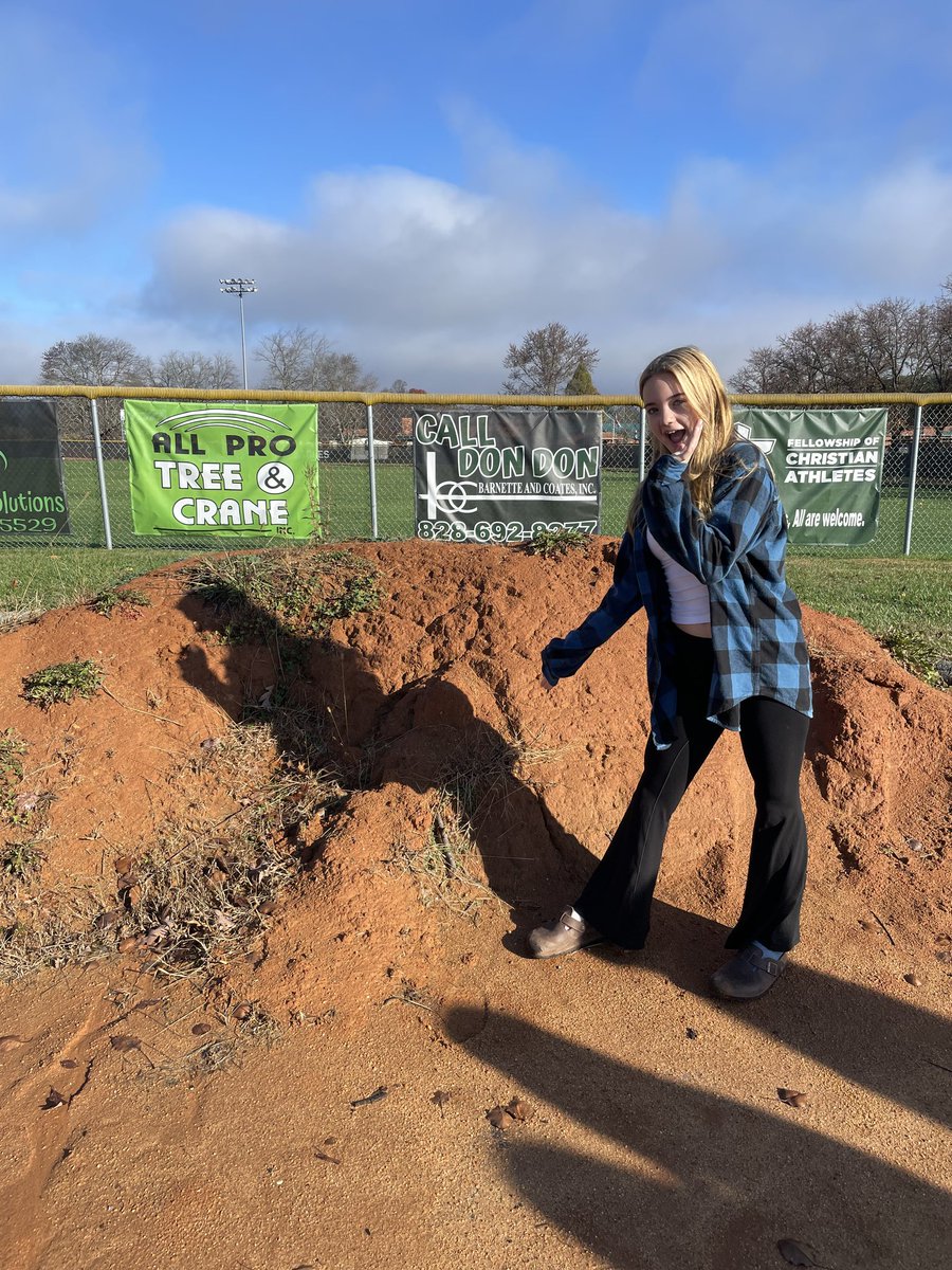 Tara Wodzicki tweet media