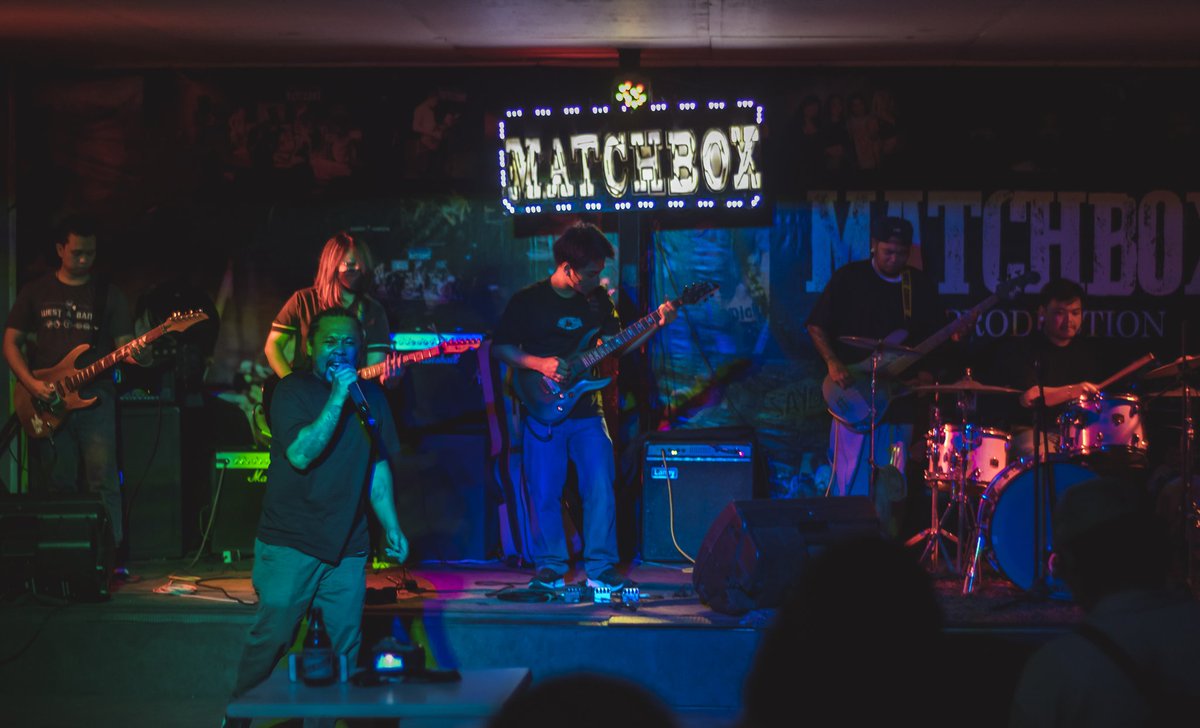 Krayola_Band's tweet photo. November 5, 2022 at Matchbox Yard https://t.co/CPrc6AG4cC