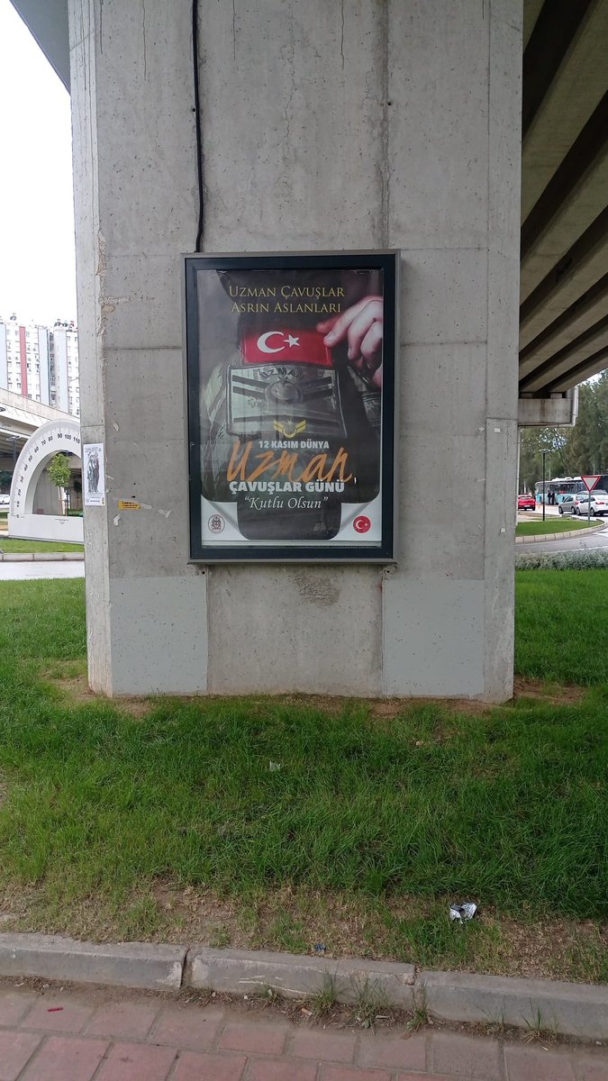 alitilkici38's tweet photo. 12 Kasım Uzman Çavuşlar günü için afişlerimiz reklam Panolarına asılmaya Antalyada başladı diğer illerimizdede yarından itibaren devam edecek
Tüm Sevenlerimizi etkinliklerimize bekleriz
#UzmanÇavuşlarVatandır https://t.co/5N5CaJKfsa