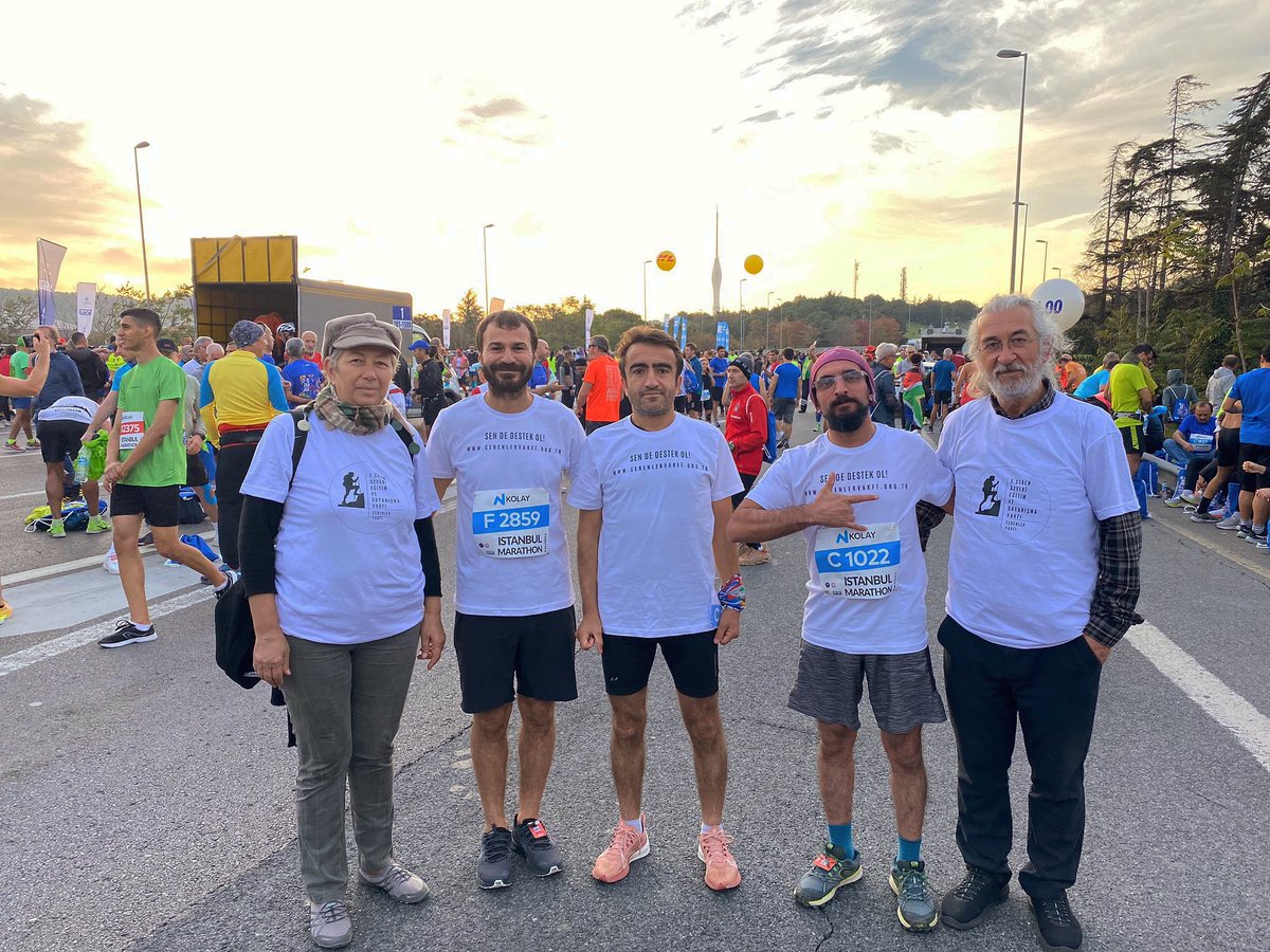 İstanbul maratonunda biz de varız ! Maraton koşusu ile vakfımıza destekleri için Sayın Ersin Vural, Adem Korkmaz ve Mehmet Zahir Kül’e teşekkürlerimizle.