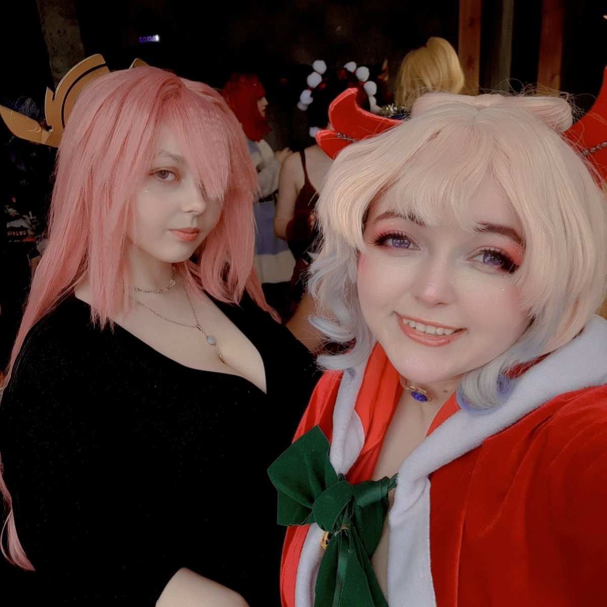 Magic_Akvalang's tweet photo. 💖💖💖💖

#GenshinImpact #genshin #genshinimpactcosplay #cosplay https://t.co/QzccjvqN2U