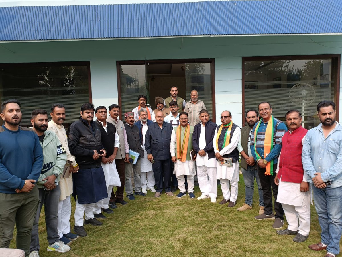 ImAvinashRaiBJP's tweet photo. Presided over the meeting of BJP workers to review preparation of the upcoming rally of Hon'ble Prime Minister Sh. Narendra Modi ji.
#DoubleEngine4Himachal #रिवाजबदलेगा https://t.co/2k8y6oDKOH