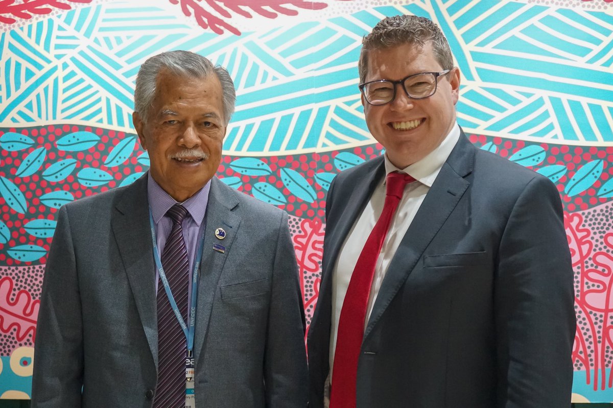 Off to a good start at #COP27 in Egypt, meeting @henrytpuna, Secretary General of the Pacific Islands Forum & consulting on bidding to co-host COP31 with the Pacific in 2026. Ours is the most climate vulnerable region in the world & we need to act now for the future.