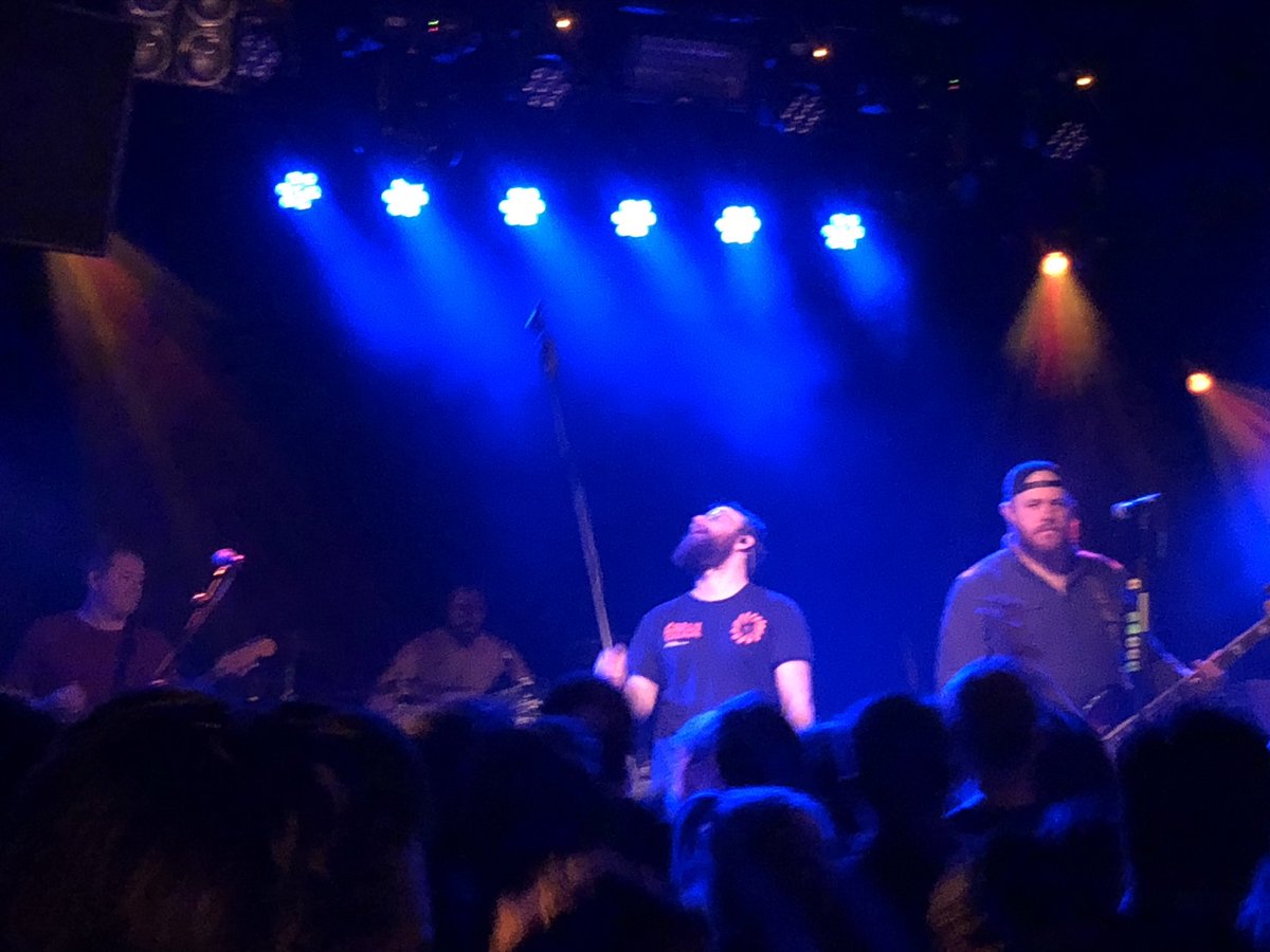 LouisK68's tweet photo. The Wonder Years playing Suburbia and The Upsides albums in full last night was everything I wanted it to be.
My favourite band in the world ❤️ #heythanks https://t.co/j02g2toXIk