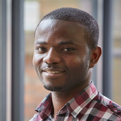 DeafChildWW's tweet photo. On Tuesday 22 November we will be holding a webinar called 'Language in the Early Years', featuring an expert panel from India Kenya Bangladesh and Ghana. Everyone is welcome to attend, but you need to register:
https://t.co/rq6GliOEwl https://t.co/g0r7e4yhRf