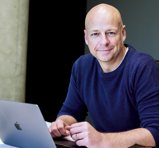 Join Graeme Cumming, Chief Growth Officer at iKhokha, Thursday 11h30 to learn how small businesses may increase their sales by adopting new card and electronic payment options:
us06web.zoom.us/webinar/regist… 

#technology #sales #training #smallbiz #bizadvice #payments