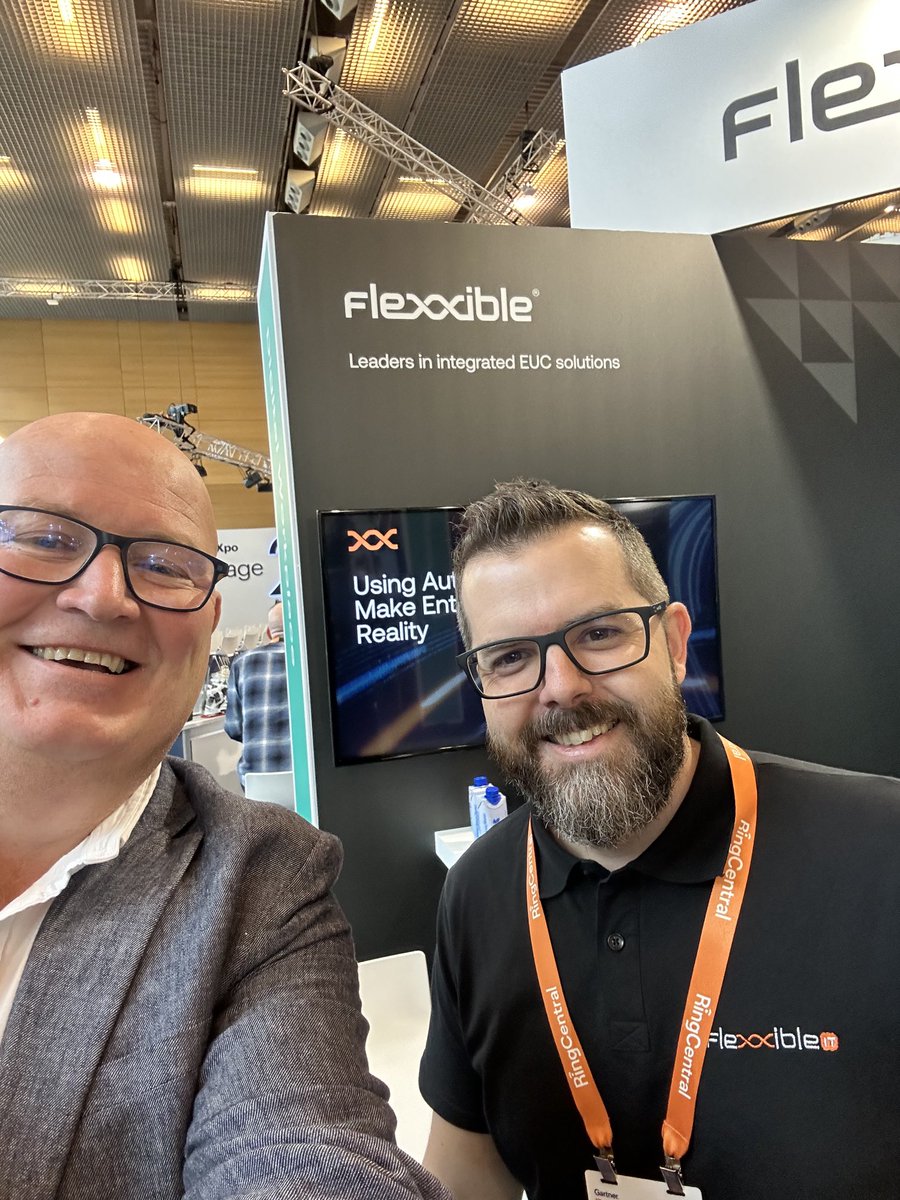 #gartnersym thanks Albert ⁦<a href="/FlexxibleIT/">Flexxible</a>⁩ - great demo and chat
