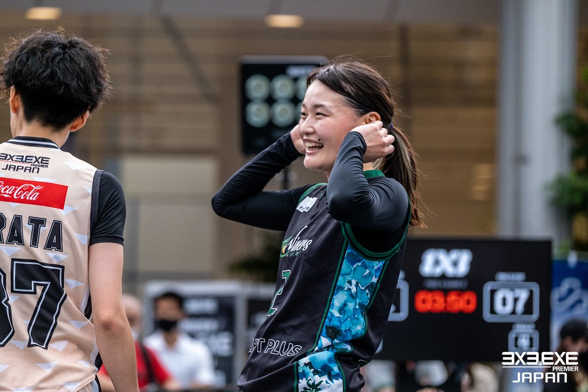 3x3league's tweet photo. /
今日は #いい女の日
\
高みを目指すWomen's カンファレンス
11月7日の #いい女 の日は #3x3EXE が誇るスーパーヒロインたちをお届け🦸♀️
『戦う女性は、美しい』
📷https://t.co/Udx3RTrHwC
#USEUP🔥
#試合中の戦う表情 #からの笑顔まぶしすぎる #もっと観たい女子バスケ https://t.co/ozaiy1Gnjq
