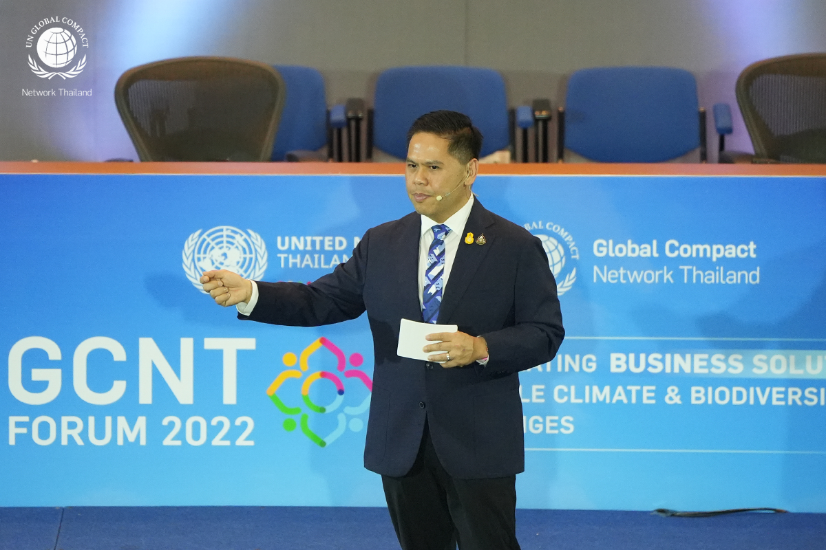 Global Compact Network Thailand (@gcnt_th) on Twitter photo "ประเทศไทยมีศักยภาพและความพร้อมในการพัฒนา ความร่วมมือจากทุกภาคส่วนจะนำพาประเทศไทย ก้าวสู่ Carbon Neutrality อย่างยั่งยืน เราต้องร่วมกันดูแลโลกใบนี้ไว้เพื่อลูกหลานเราต่อไป"
.
<a href="/TopVarawut/">ท็อป วราวุธ ศิลปอาชา</a> กล่าวที่งาน #GCNTForum2022 รายละเอียดเพิ่มเติม shorturl.at/zB269 "ประเทศไทยมีศักยภาพและความพร้อมในการพัฒนา ความร่วมมือจากทุกภาคส่วนจะนำพาประเทศไทย ก้าวสู่ Carbon Neutrality อย่างยั่งยืน เราต้องร่วมกันดูแลโลกใบนี้ไว้เพื่อลูกหลานเราต่อไป"
.
<a href="/TopVarawut/">ท็อป วราวุธ ศิลปอาชา</a> กล่าวที่งาน #GCNTForum2022 รายละเอียดเพิ่มเติม shorturl.at/zB269