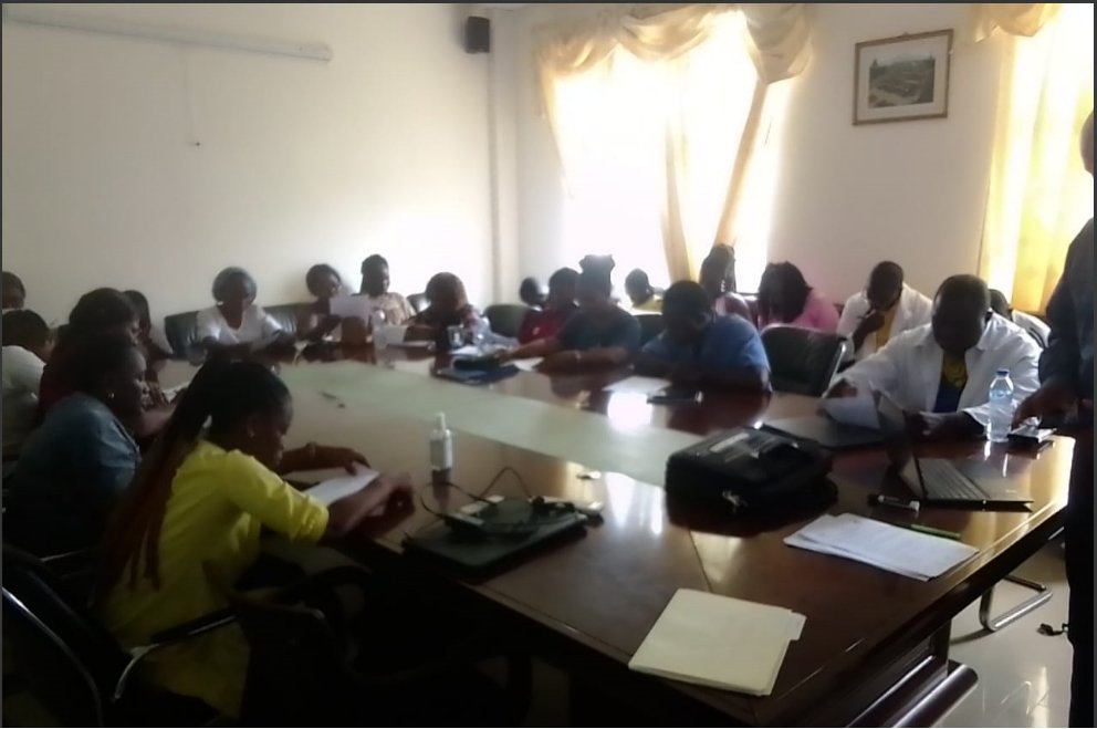 MohNcdi's tweet photo. Last week our Diabetes team carried out refresher training for Diabetes service providers at Jackson F Doe Memorial Hospital in Tappita City, Nimba County.  Focused was on detection and prevention of diabetes @AMPforHealth @HelmsleyTrust @WHOLiberia @WorldDiabetesF @NCDIpoverty https://t.co/jL0u3bGwzO