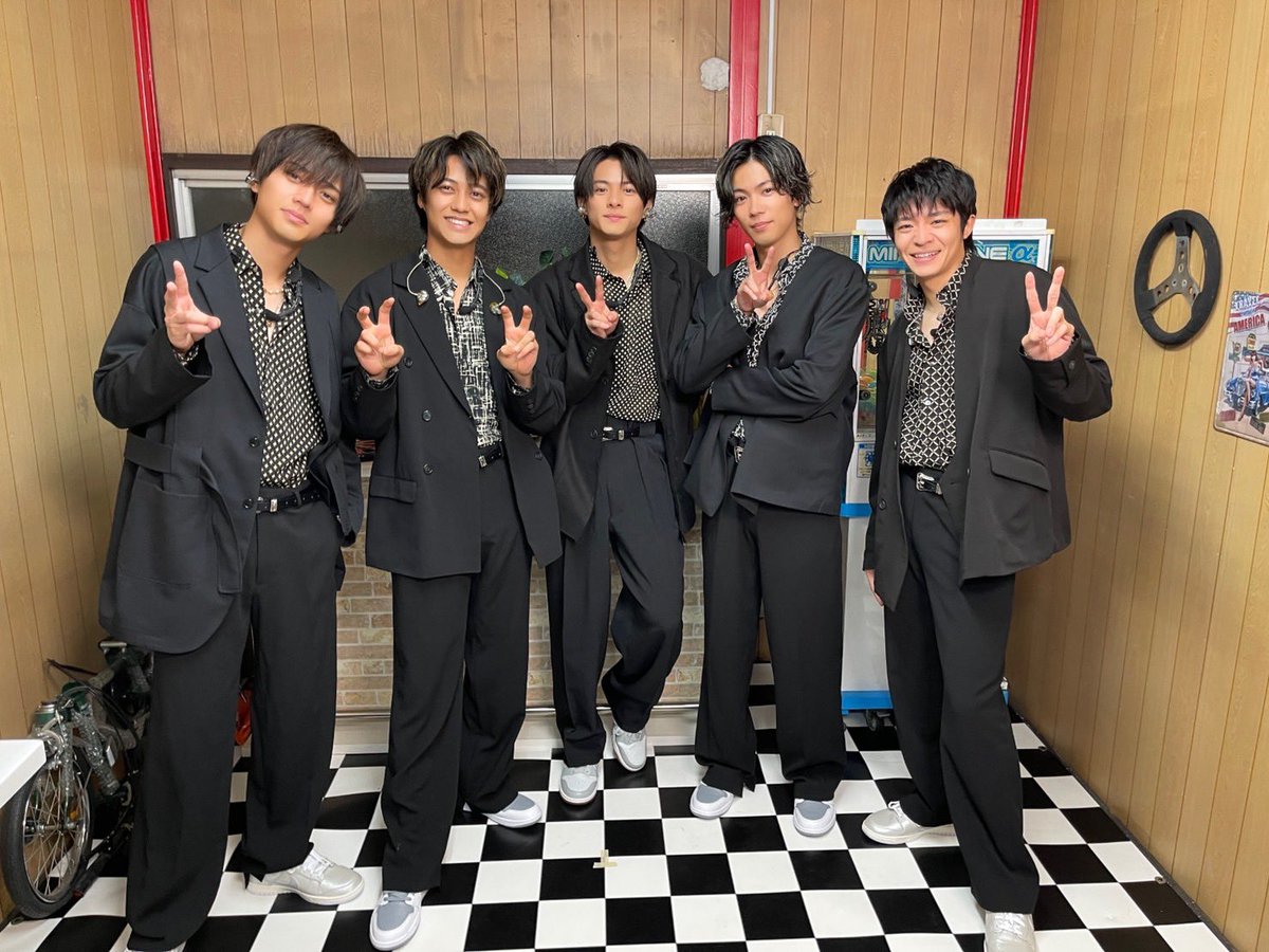 大好きだよ😭😭💗💗
#KingandPrince