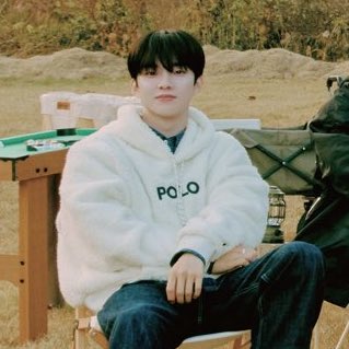 Qute_412's tweet photo. 후엥 .. 넘 예뻐 .. https://t.co/dREra2kwvH