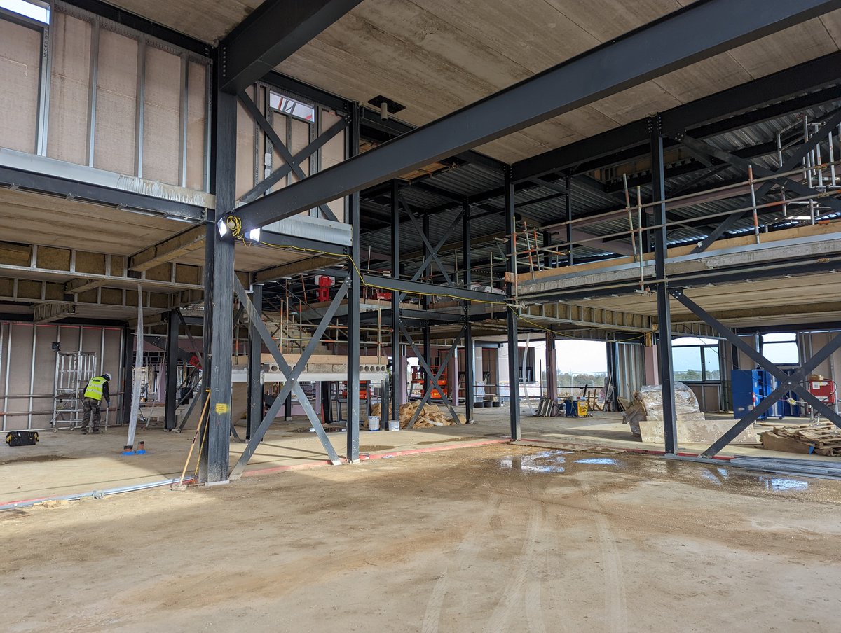 It's great to see these photos from a recent site visit to Watling Primary School!

The external envelope is progressing well &amp; is starting to take shape internally.

The new inclusive &amp; sustainable facilities will support the growth of new housing developments in #MiltonKeynes.