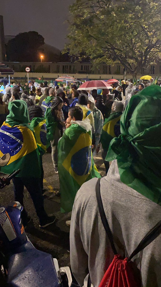 guimenezes688's tweet photo. @realpfigueiredo São Paulo ibirapuera https://t.co/yhSow1Bleg