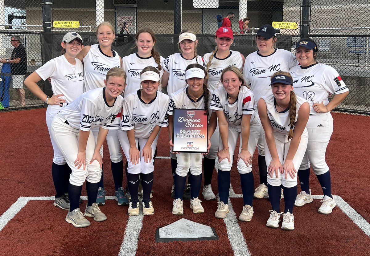 These girls battled this weekend 5-1 with a first place on Sunday for bracket.