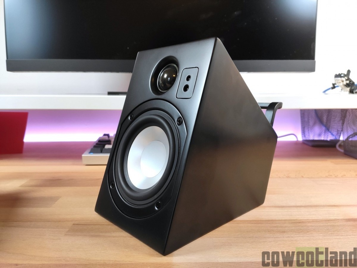 cowcotland's tweet photo. Test #Vanatoo Transparent Zero : des enceintes qui rendent fou ! https://t.co/HaJEWAaIYd https://t.co/6hBkxk6E05