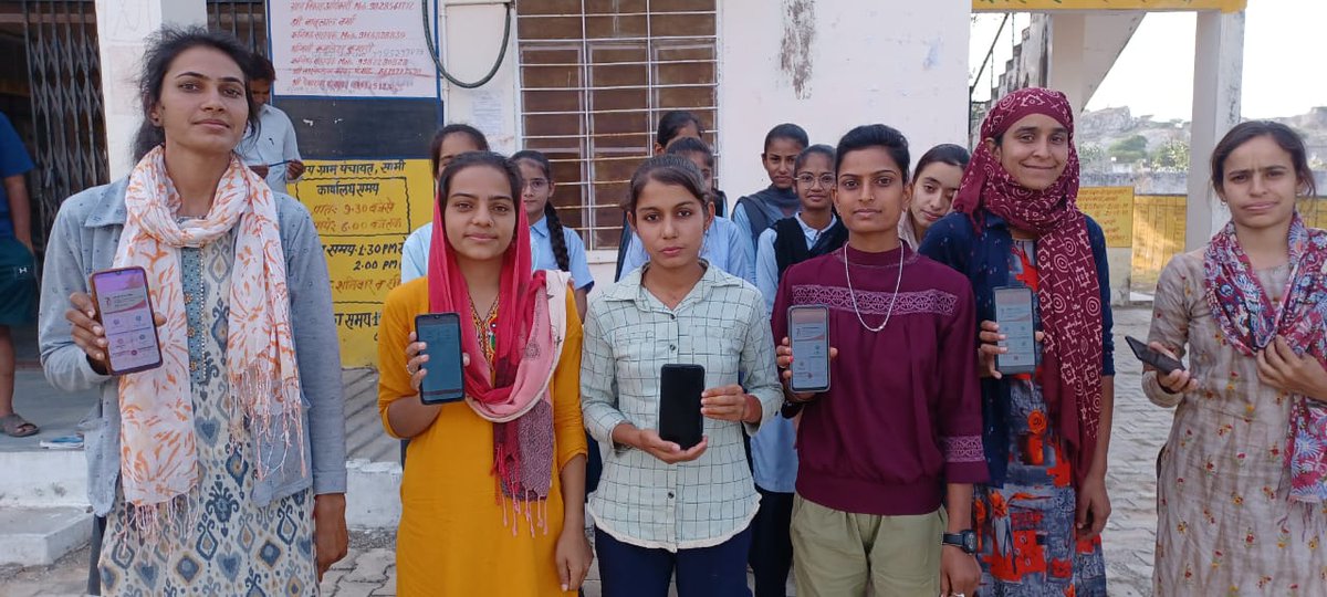 gujsindia's tweet photo. Awareness camp of #My_Amber app for women safety organised at @academy_csc sami , mobilize girls and female youth of gender based violence CSR initiative of @VodafoneFdn @academy_csc .
@ceo_csc 
@PatankarRishi 
@vodafoneIN_Fdtn 
@NASSCOMfdn 
@subodhmishracsc 
@KingomSmec https://t.co/Rcb9LuGvSi