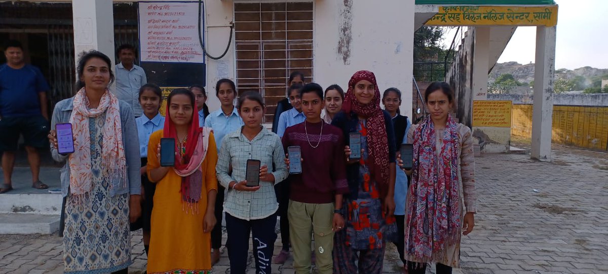 gujsindia's tweet photo. Awareness camp of #My_Amber app for women safety organised at @academy_csc sami , mobilize girls and female youth of gender based violence CSR initiative of @VodafoneFdn @academy_csc .
@ceo_csc 
@PatankarRishi 
@vodafoneIN_Fdtn 
@NASSCOMfdn 
@subodhmishracsc 
@KingomSmec https://t.co/Rcb9LuGvSi