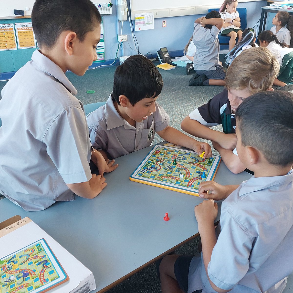 Miss_KLe's tweet photo. Monday afternoons are the best when we are playing board games with our High School Buddies! ☺️
Today #21K2022 learnt and applied kindness by including others, taking turns and using our kind words 👍🏻
@Sherwood_Grange https://t.co/25mNW8MMyo