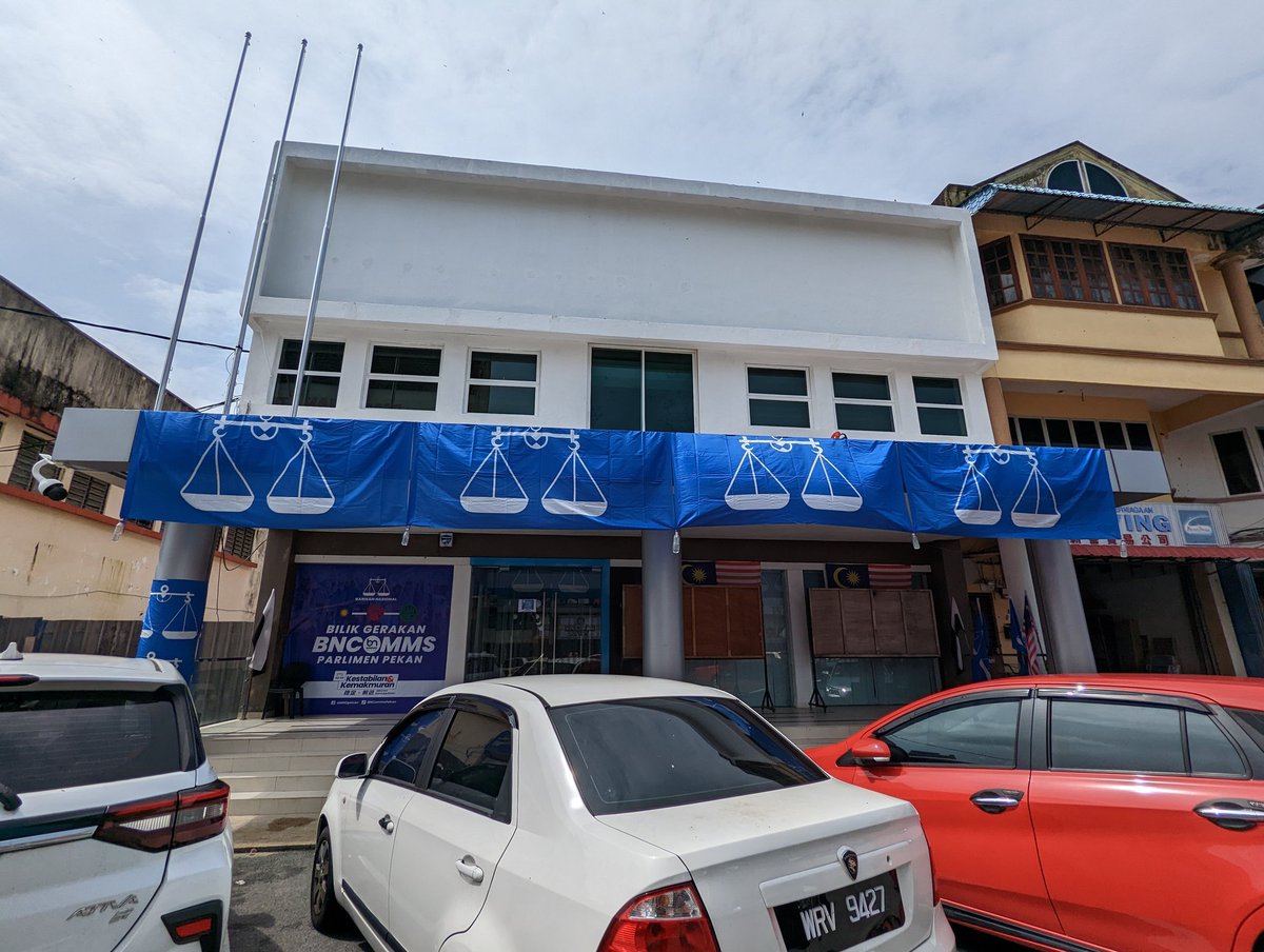 Try Sutrisno Foo tweet media