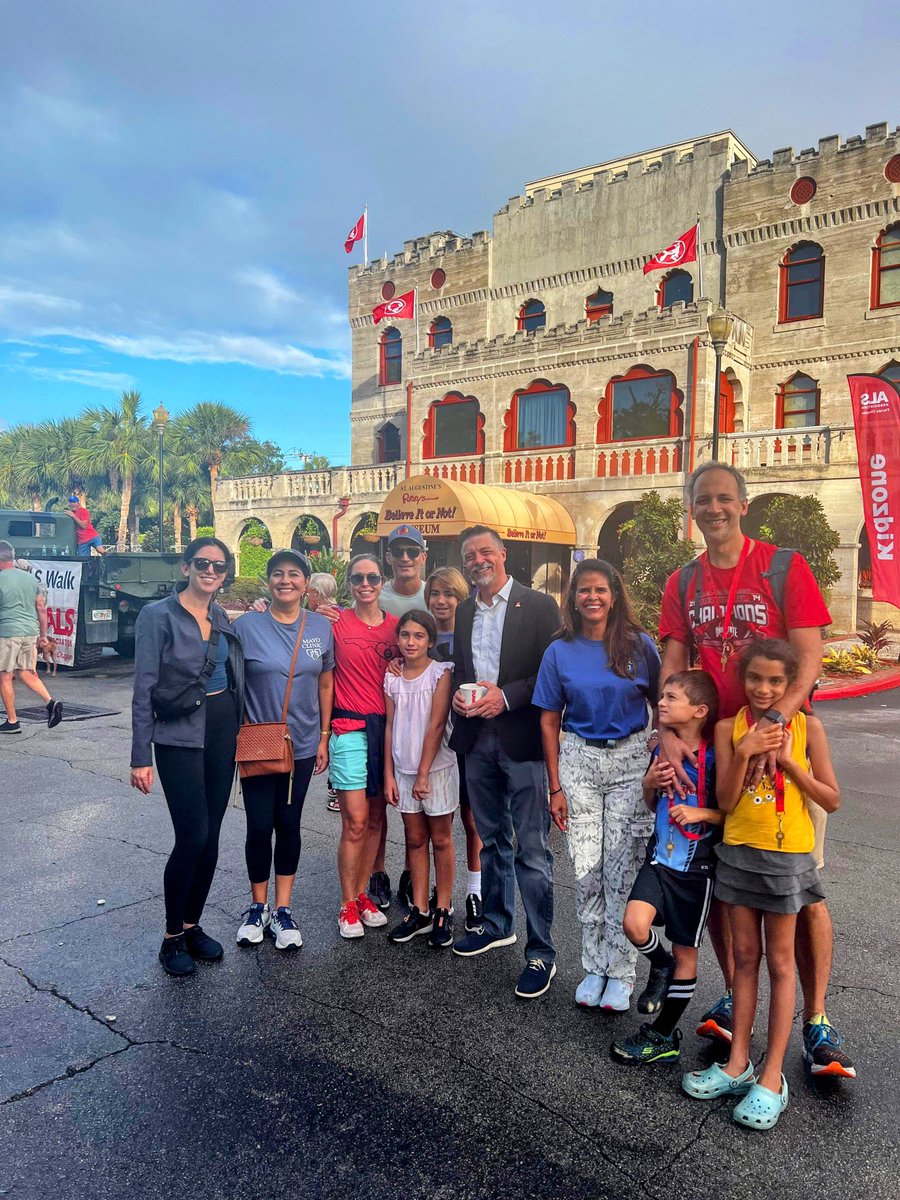 Elizabeth Mauricio tweet media