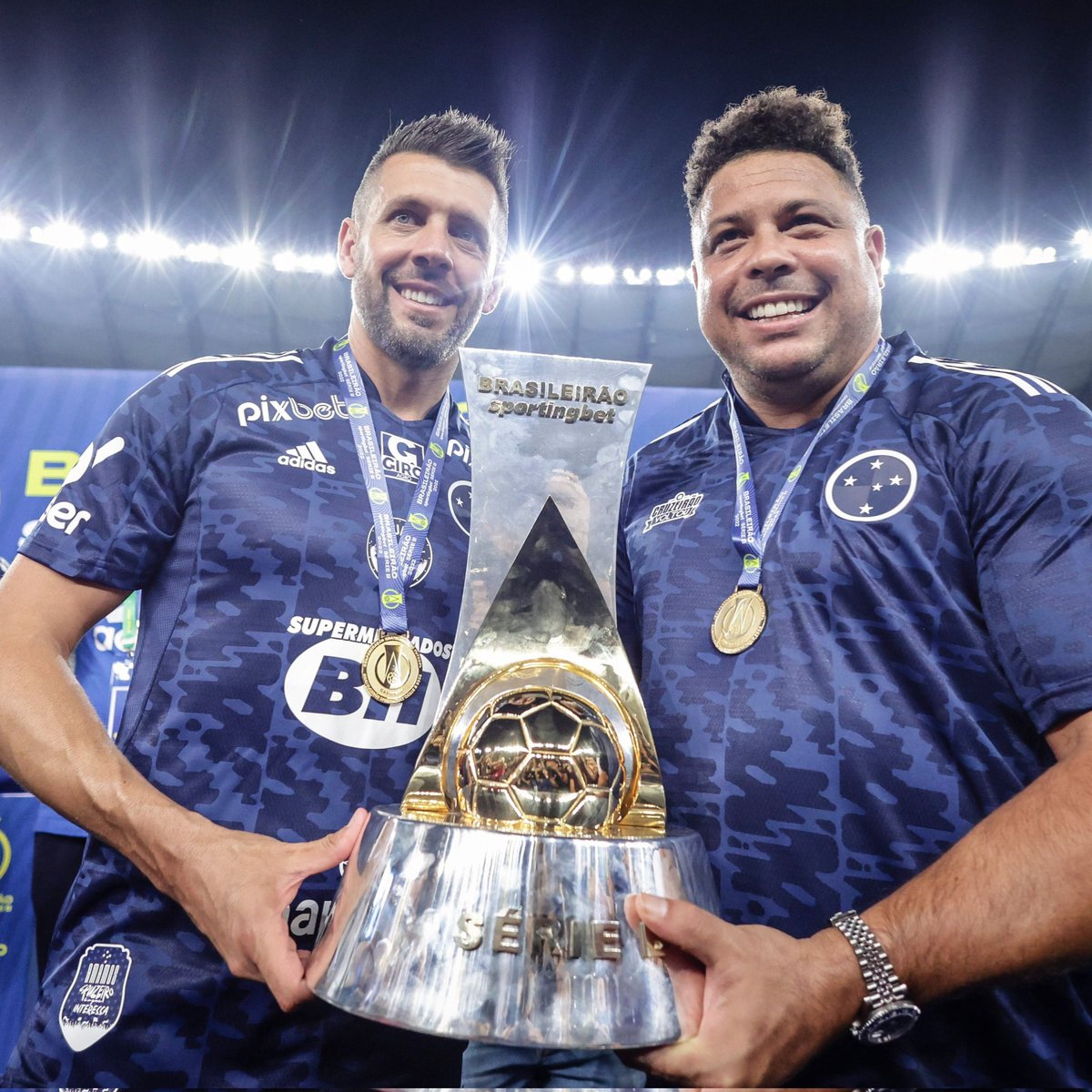 _PhEdits's tweet image. Icons - Cruzeiro Campeão 🏆🦊💙🤍