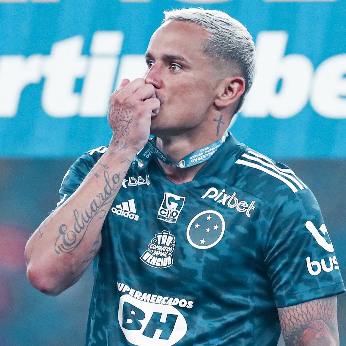 _PhEdits's tweet image. Icons - Cruzeiro Campeão 🏆🦊💙🤍