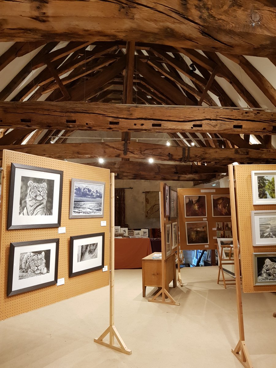 KingJohnsHouse's tweet photo. A big thank you to the charity exhibition artists and everyone who visited #KingJohnsHouse and bought art and gifts last week in support of @RomseyFoodbank. We're open again for guided tours from this afternoon. From #ArtAndCake to #HistoryAndCake. @moreTestValley @Visit_Romsey https://t.co/kvBTz53UY1