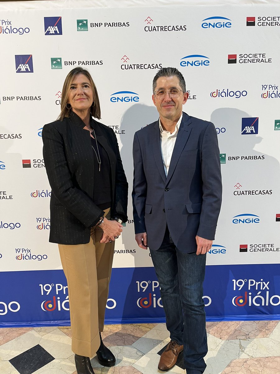 Homenaje a la gastronomía en la residencia de 🇫🇷 en🇪🇸.
Presentación a la prensa del 19 Prix @Diálogo a <a href="/LeCordonBleuInt/">Le Cordon Bleu</a> y <a href="/bculinary/">BasqueCulinaryCenter</a>   <a href="/DialogoEsFr/">Asociación Diálogo</a> <a href="/lcbmadrid/">Le Cordon Bleu Madrid</a> 

#Gastronomia y #dialogo