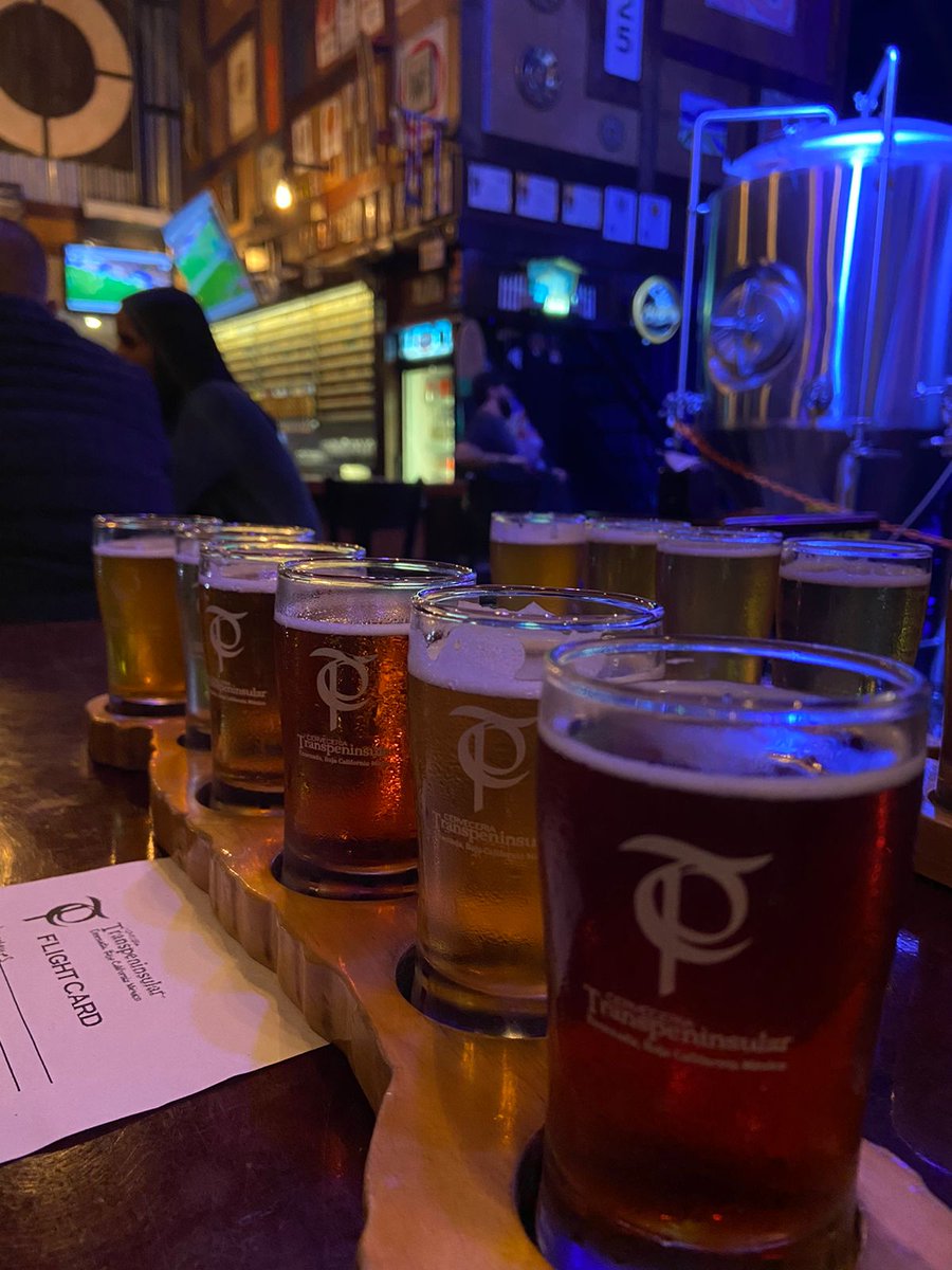 FCervisia's tweet photo. De los viajes de #friguscervisia el último mes también visitamos Ensenada y Valle de Guadalupe... espectaculares y hermosos lugares!!
#beer #craftbeer #cerveza #drinkbeer #beertime #BrothelHB #BeerLover #Coquetona @cerveceriaW #Tpeninsular @maye_646 #Peregrino #CuatroCuartos https://t.co/kxnk4bEdpQ