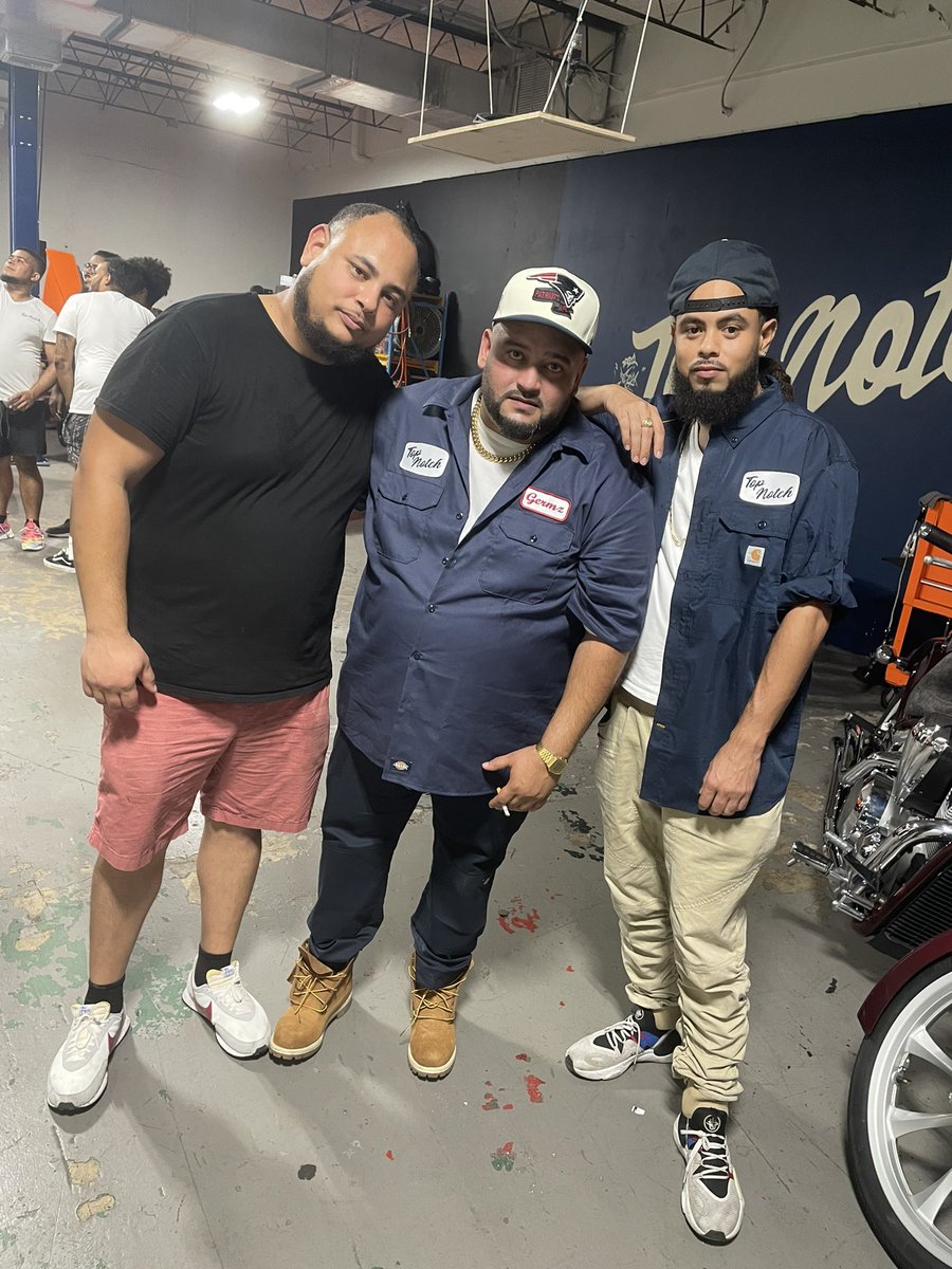 On set 🎥🎥 <a href="/germz401/">yamil</a>