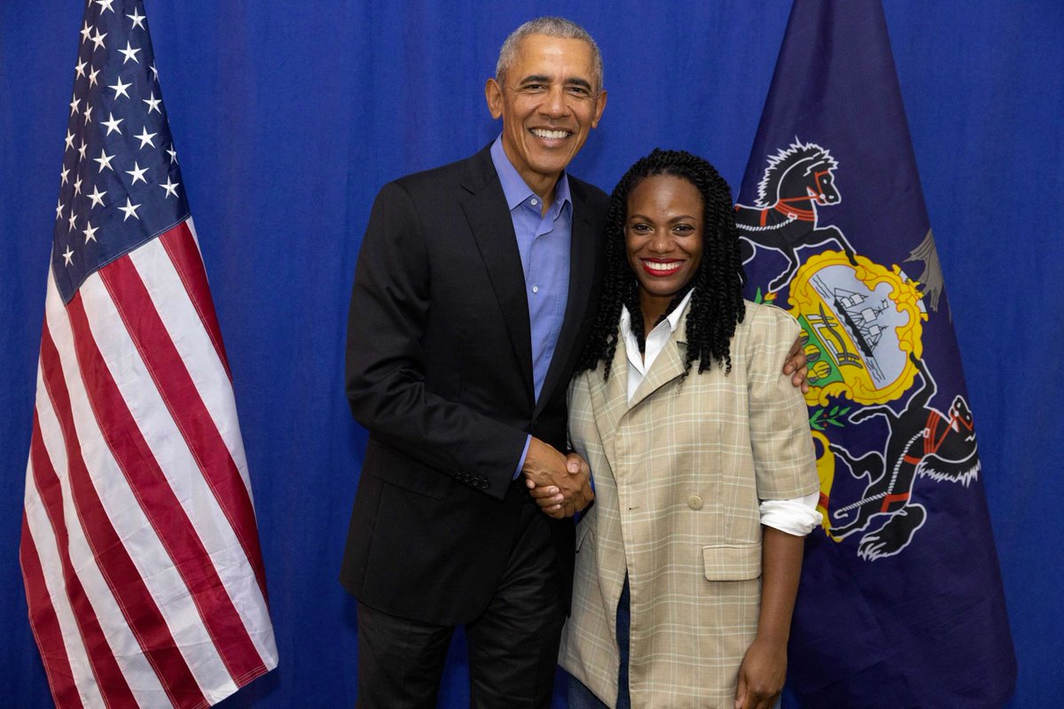 Summer Lee (@summerforpa) on Twitter photo Thanks again to <a href="/BarackObama/">Barack Obama</a> for coming to #PA12 and reminding folks that we can fight through the politics of fear & division and deliver the multiracial, multigenerational future we all deserve this Election Day. Thanks again to <a href="/BarackObama/">Barack Obama</a> for coming to #PA12 and reminding folks that we can fight through the politics of fear & division and deliver the multiracial, multigenerational future we all deserve this Election Day.