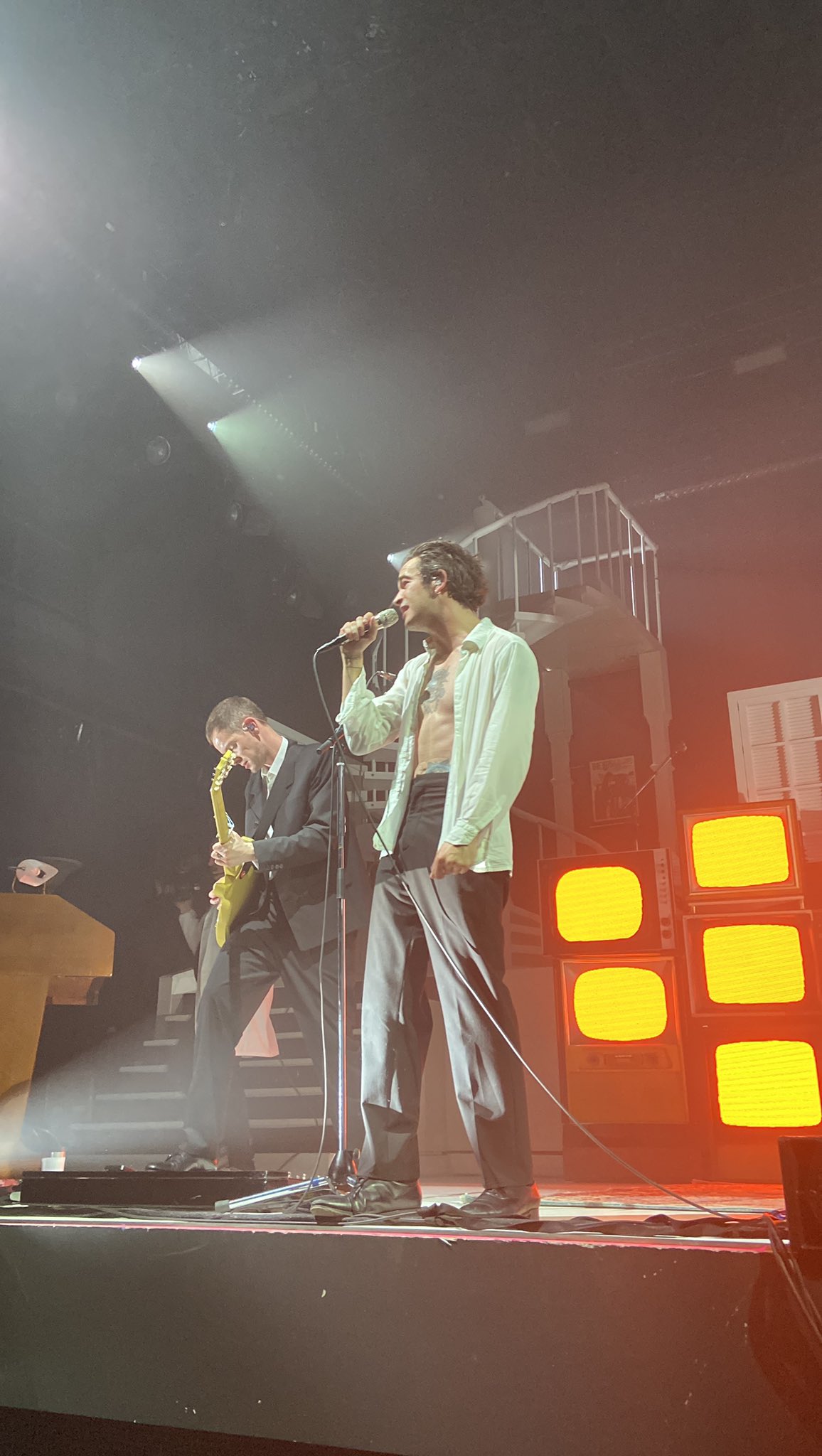 mads-on-twitter-matty-healy-thirst-trap-real-https-t-co