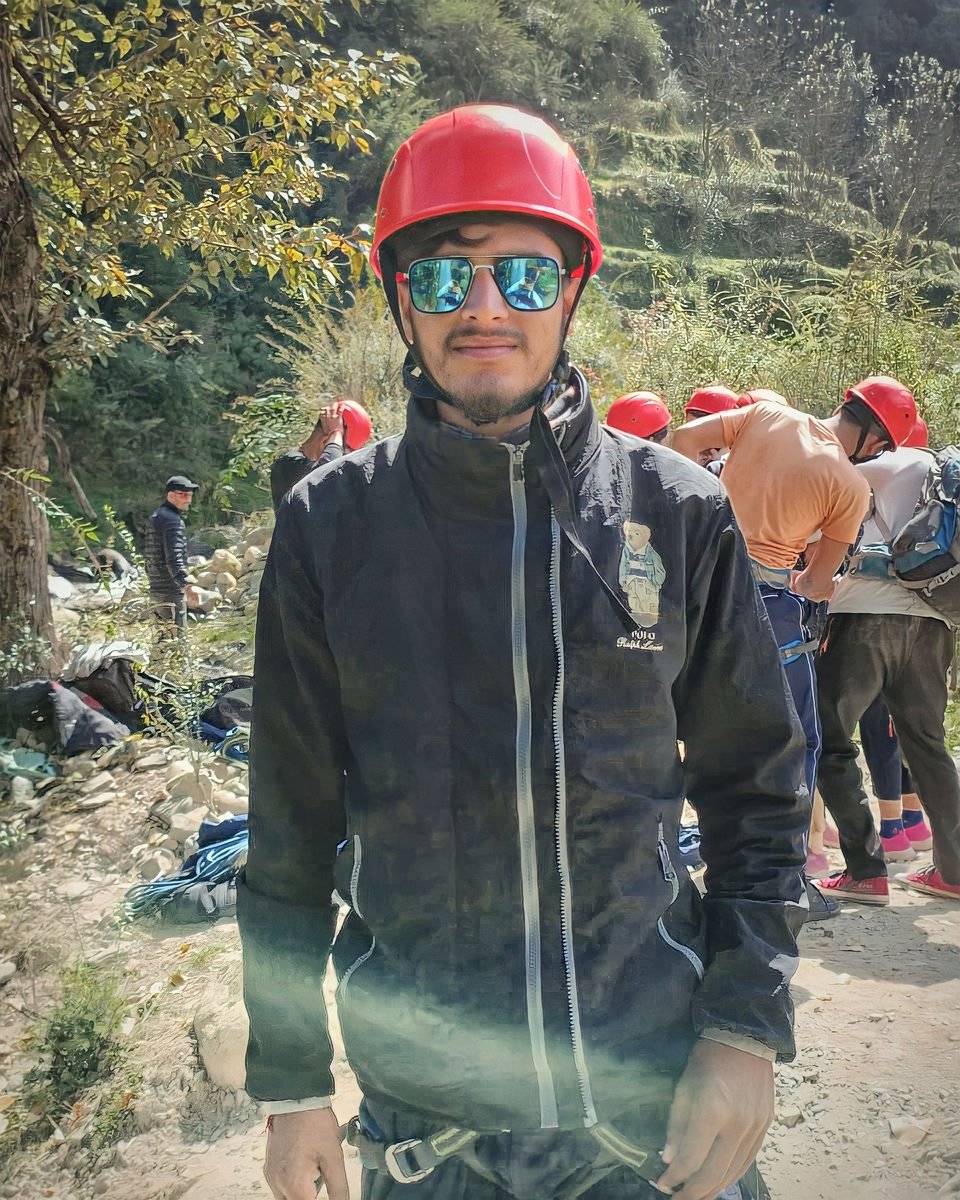 ItzRajubawa1's tweet photo. #abhimass #tracking #camp #turistguide https://t.co/nlV1I3LSlO