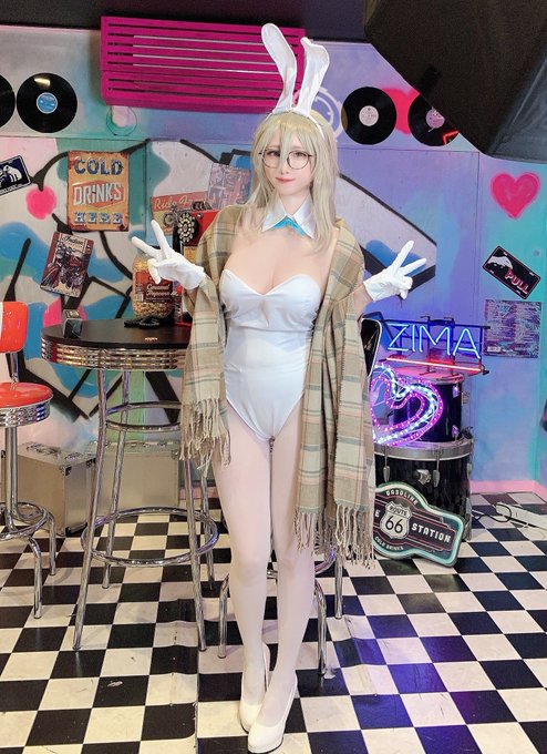 Twitterのコスプレ画像15