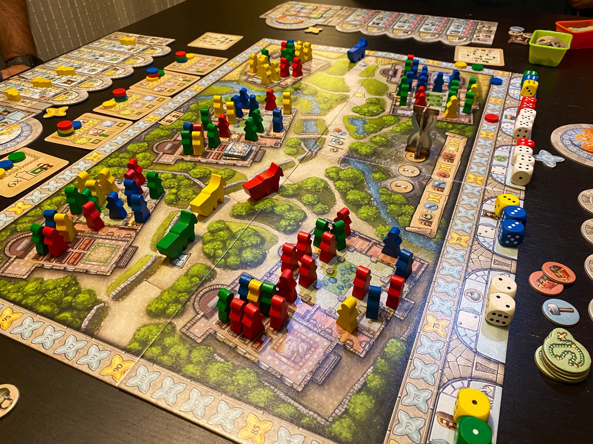 TᕼE ᑕOᐯEᑎᗩᑎT tweet media