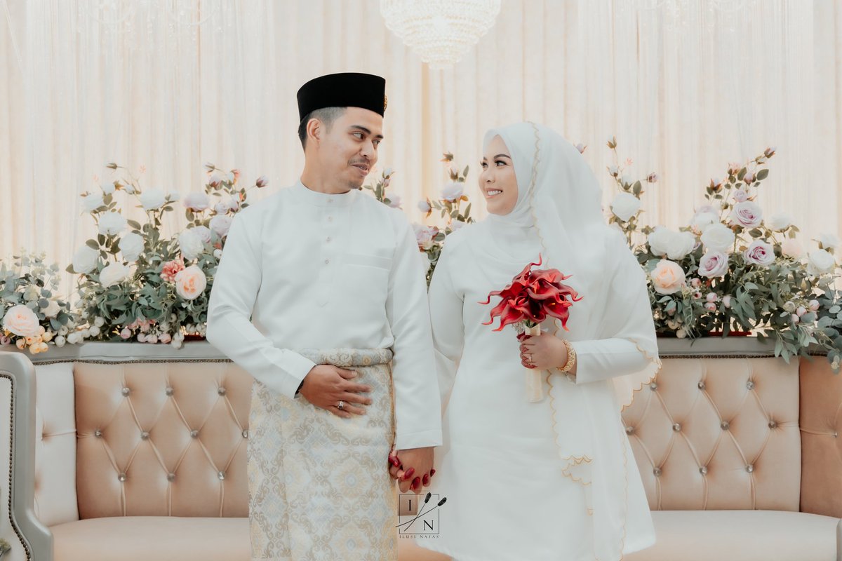 ilusinafas's tweet photo. Majlis Akad Of Zafirah X Azaham
•
Pelamin : @bukitmarakwedding
•
Untuk Maklumat Photograph Boleh klik link di bawah :
https://t.co/VsuOzz4ZAD

#weddingclassic #photographer #photographykelantan #photographerkl #photographykelantan #putrajayamalaysia #bridestory #bridemalaysia https://t.co/z88DxPlyHA